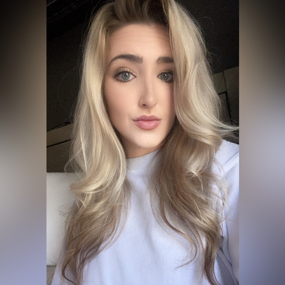 Meet your Posher, Brittany